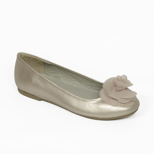 "Color: CHAMPAGNE","Size: 13.5"