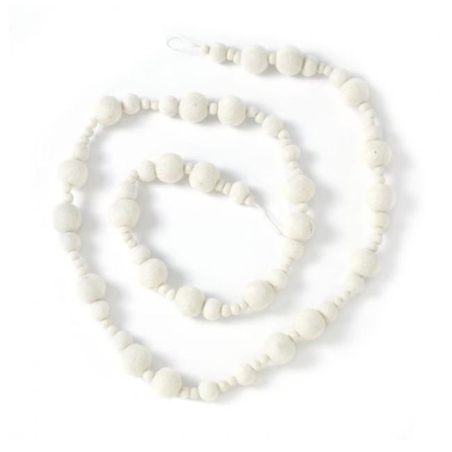 Pom Pom Garland