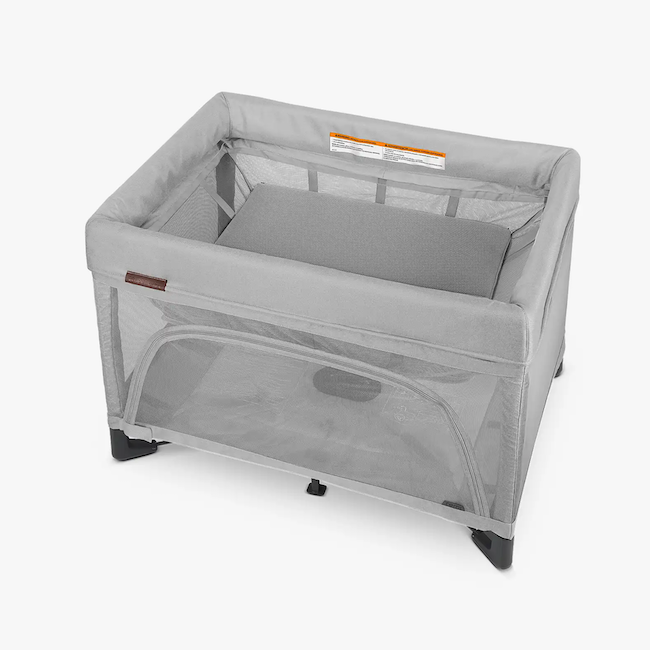 Remi Travel Crib & Playard In Stella