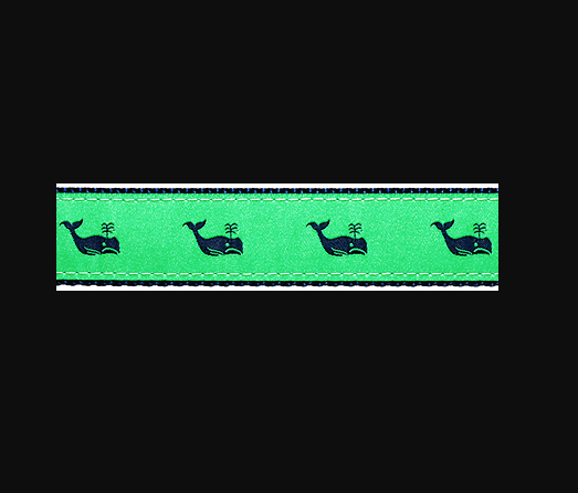 "Color: NAVY WHALE ON KELLY GREEN","Size: 24"""