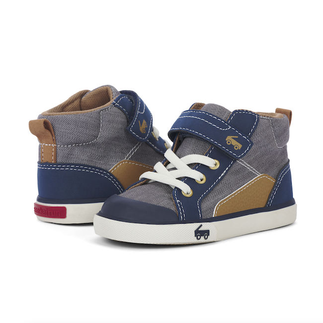 "Color: Gray Denim","Size: 10"