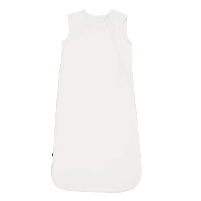 "Color: Cloud","Size: M"