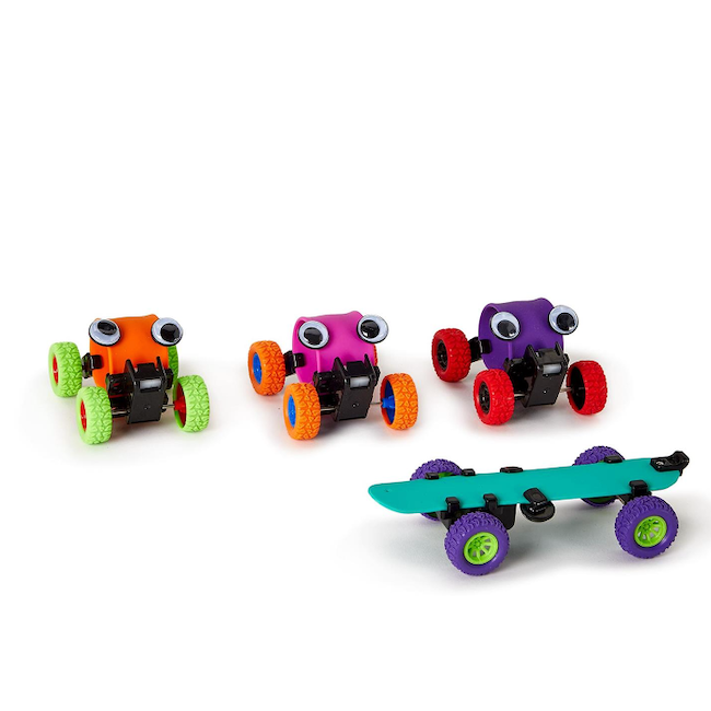 Pull Back Skateboard Racer