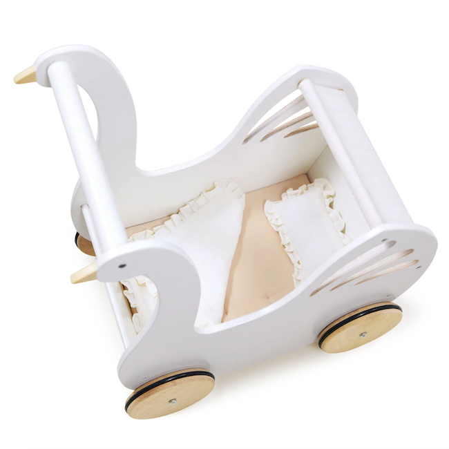 Sweet Swan Pram