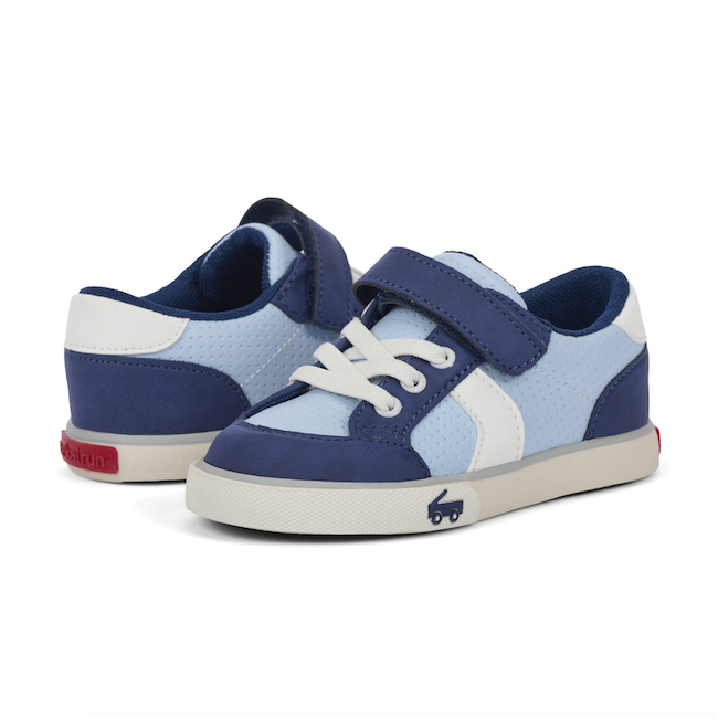 "Color: Blue","Size: 10"