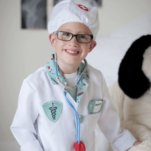 Doctor With Accessories, Size 5-6