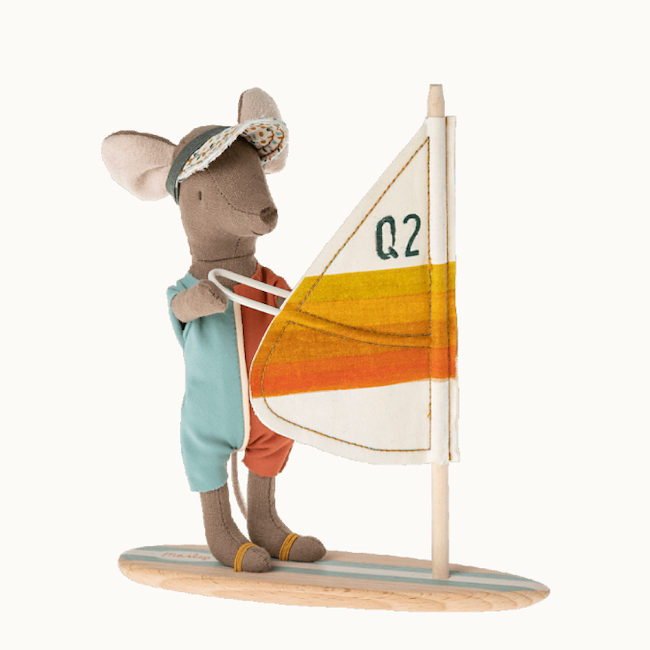 Beach Mice, Surfer Big Brother