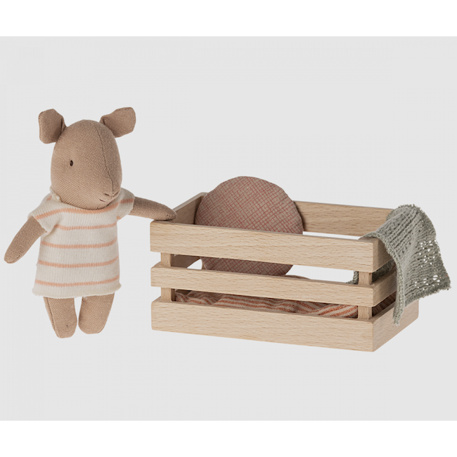 Pig, Baby in box - Girl